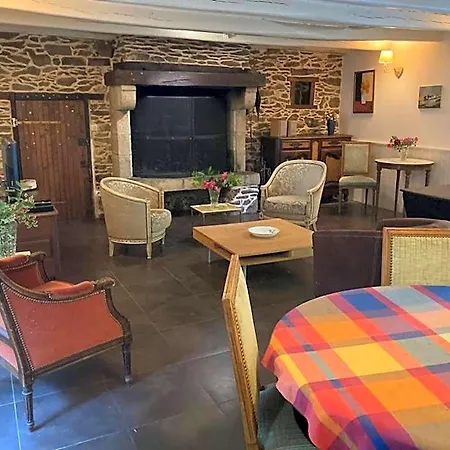 Отель Le Clos De L Etoile 3*